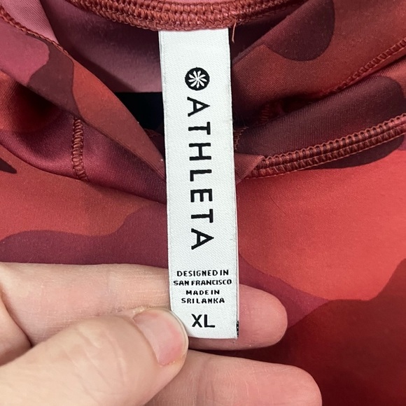 Athleta Pinnacle Hoodie In Manta Camo - Picture 5 of 10